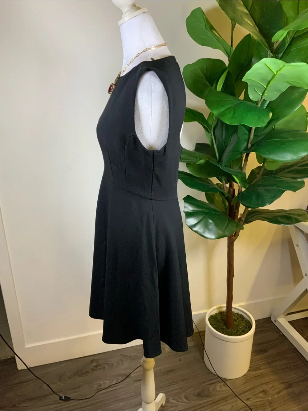 French Connection Black Sleeveless Fit-and-Flare Dress